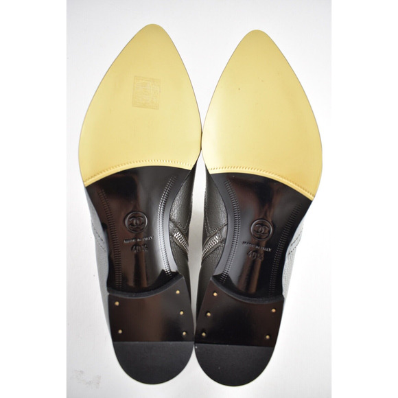 Chanel 18B Black Grey Grained CC Pointed Loafer Moccasin Flat Short Boots 40.5 - Picture 12 of 12